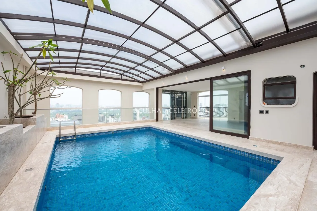 Cobertura com piscina e vista skyline à venda no Jardim América – 12898