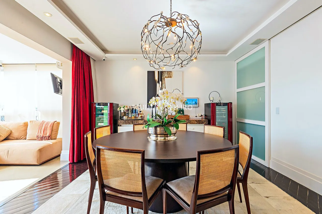 Apartamento Reformadissimo com Vista e Eterna na Vila Nova Conceicao – 16830