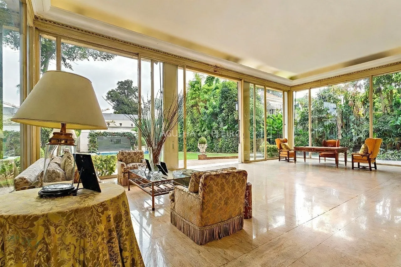 Casa maravilhosa à venda no Jardim América – 17581