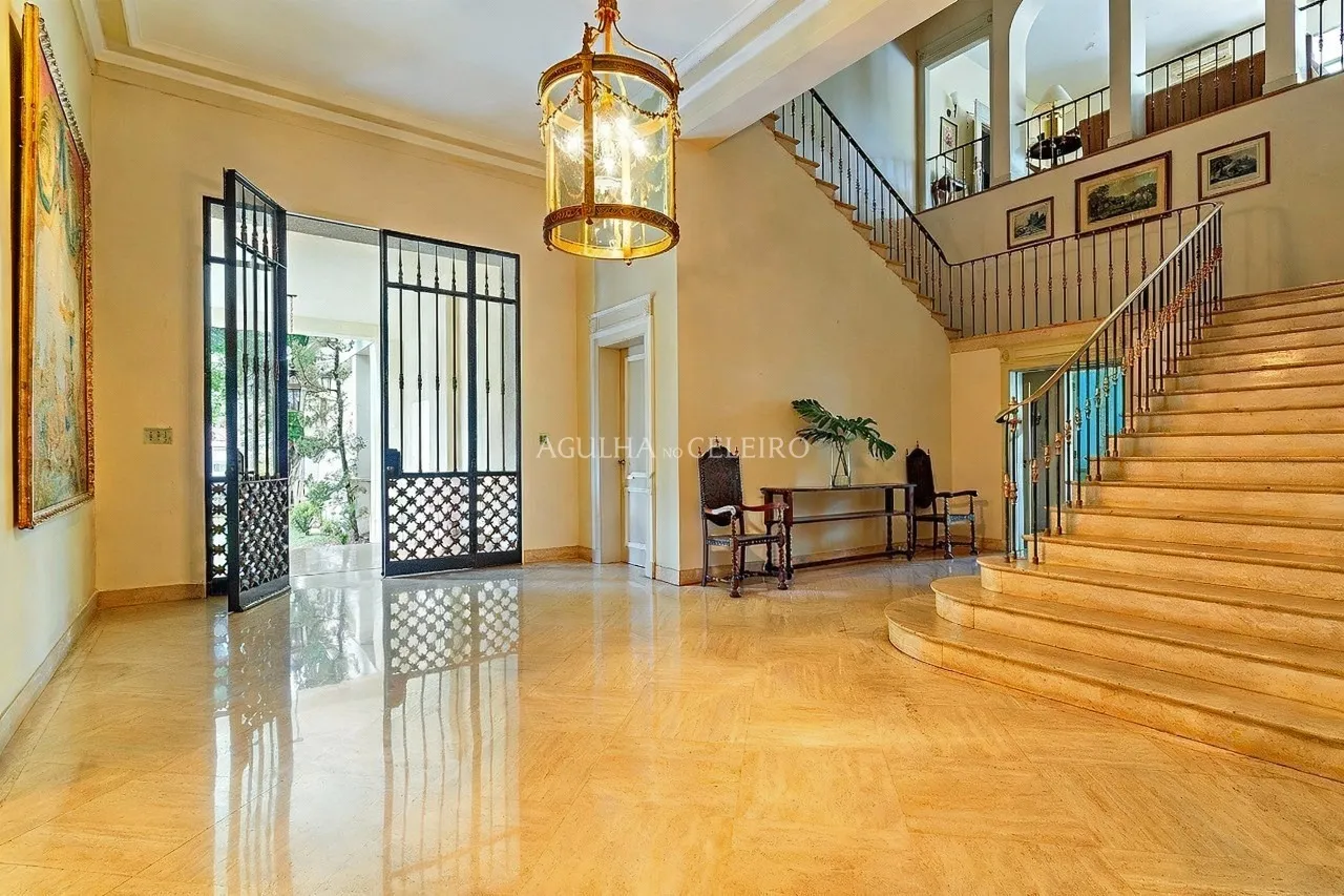 Casa maravilhosa à venda no Jardim América – 17581