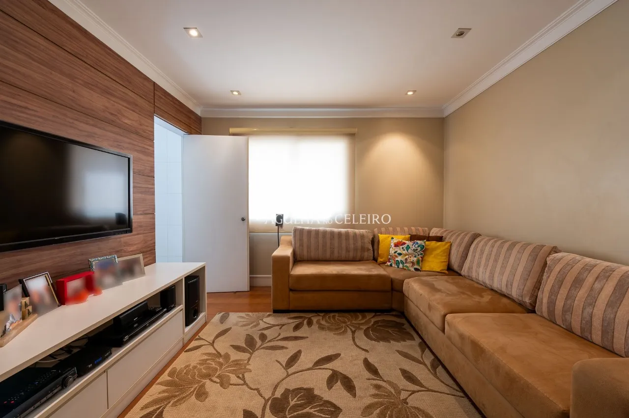 Apartamento espaçoso e ensolarado, à venda no Paraíso. – 17656