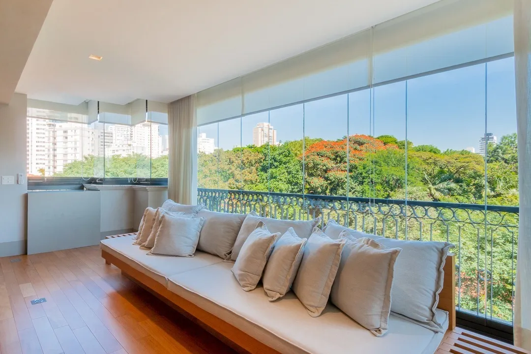 Sofisticado e único com vista espetacular para o Parque. – 18746