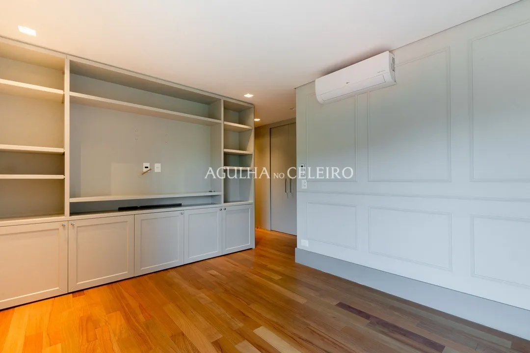 Sofisticado e único com vista espetacular para o Parque. – 18746