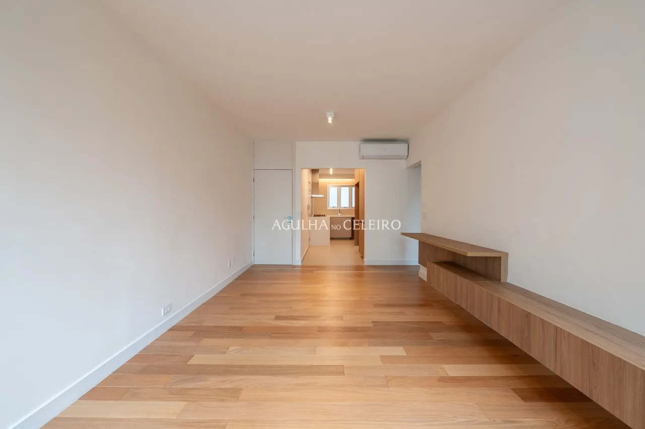 Apartamento recém reformado à venda no Jardim América – 19058