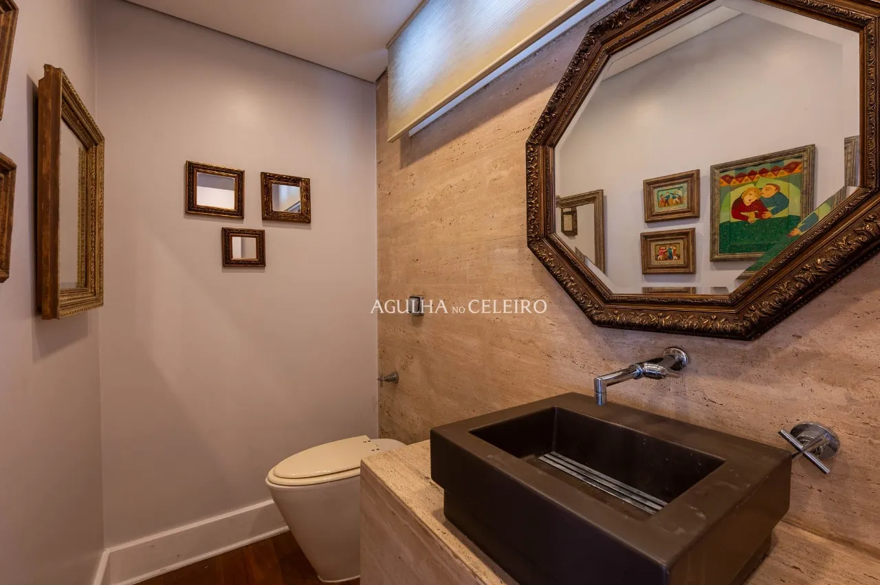 Casa com piscina à venda ou locação em Alto de Pinheiros – 19124