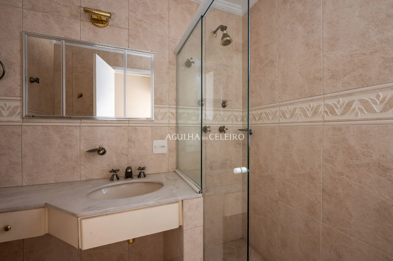 Apartamento espaçoso e elegante no Jardim América. – 19881