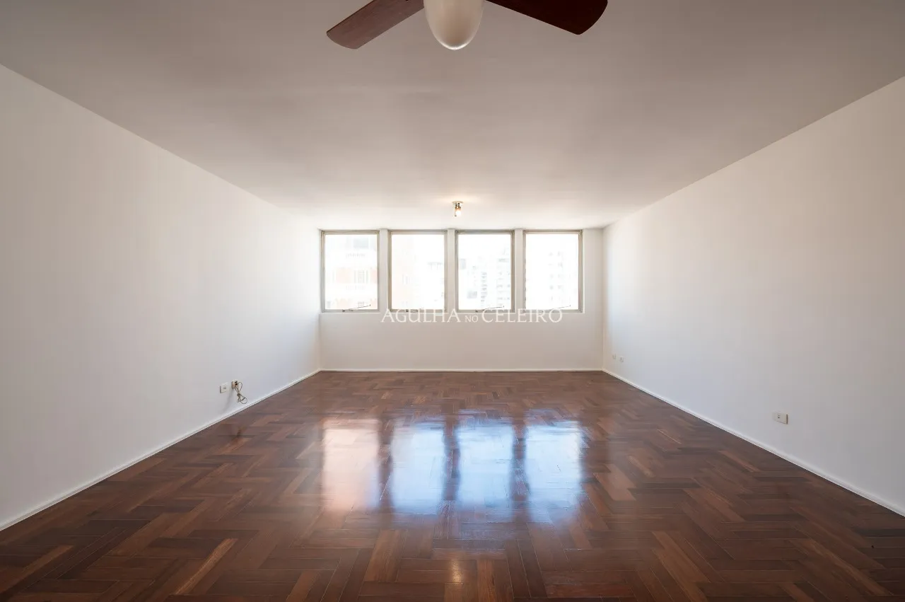 Apartamento espaçoso e elegante no Jardim América. – 19881