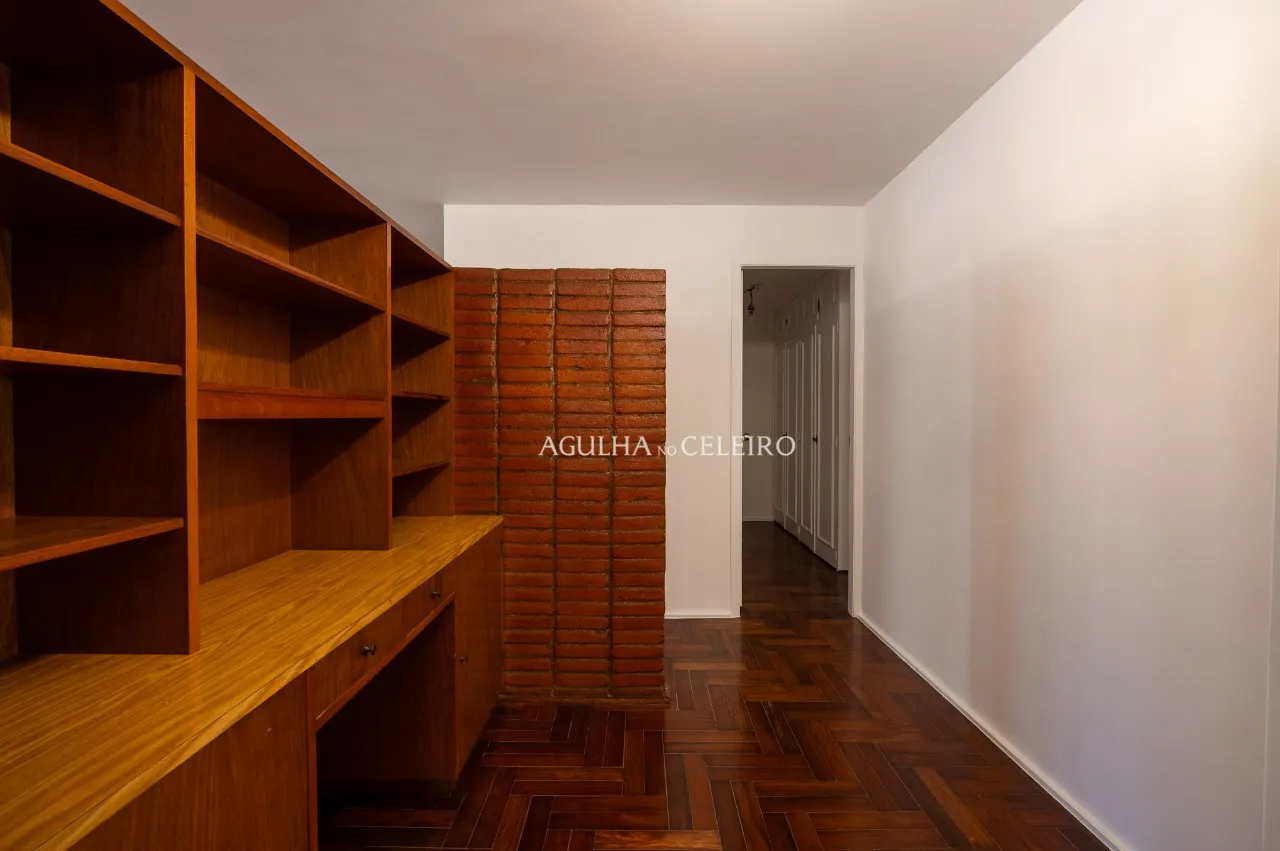 Apartamento espaçoso e elegante no Jardim América. – 19881