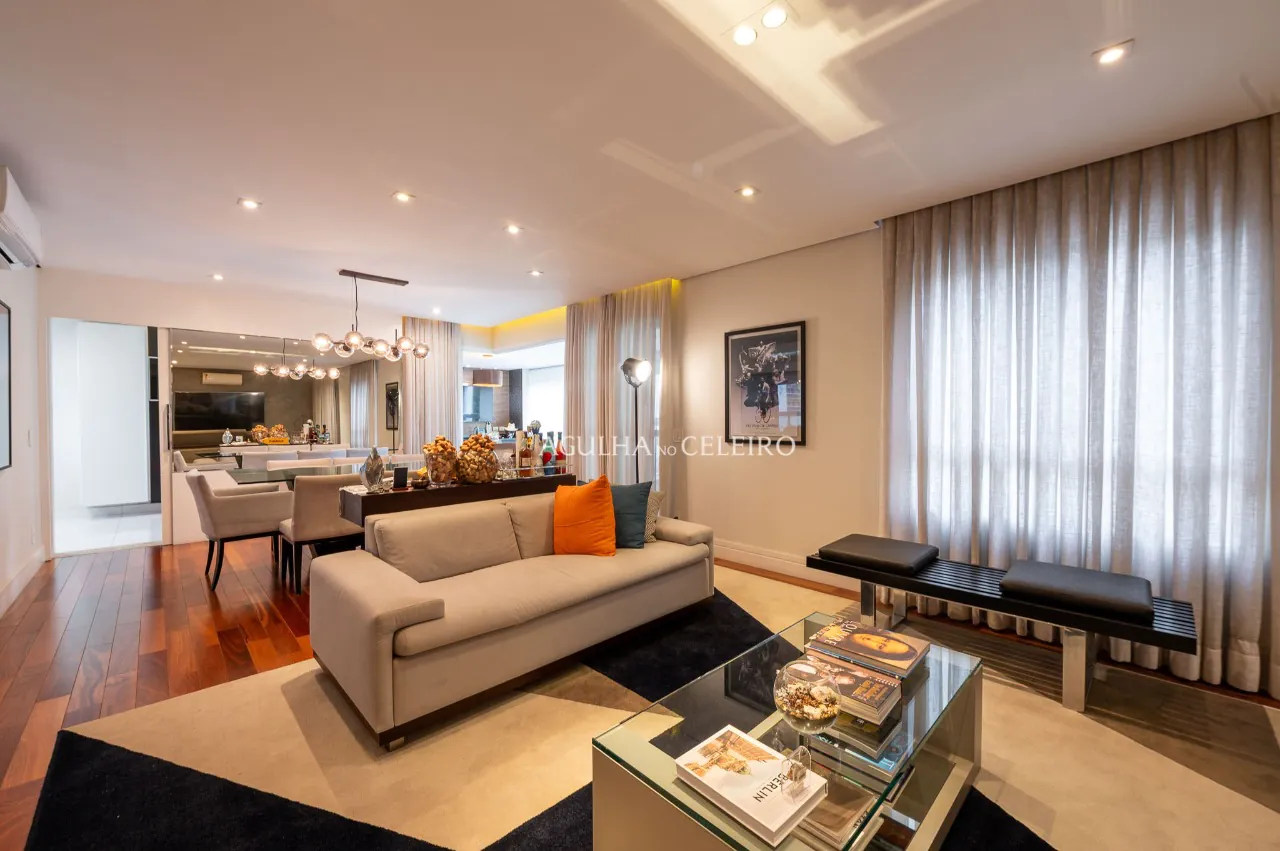 Um apartamento que une elegância, conforto e sofisticação em cada detalhe. – 20276
