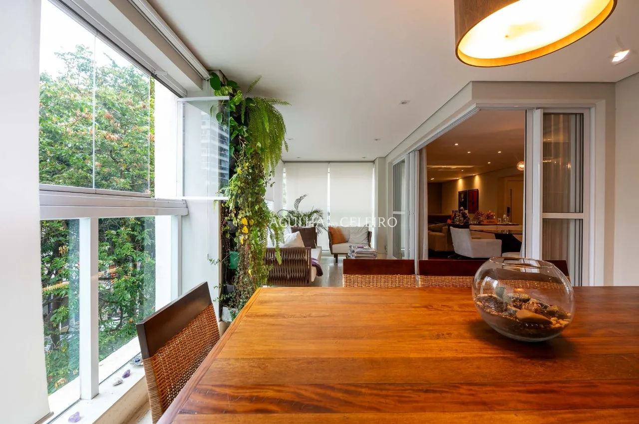 Um apartamento que une elegância, conforto e sofisticação em cada detalhe. – 20276