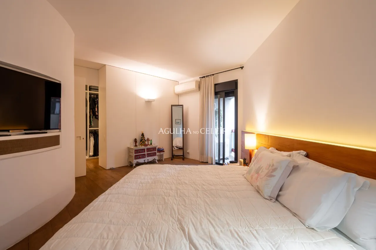 Lindo e moderno apartamento à venda em Moema. – 20525