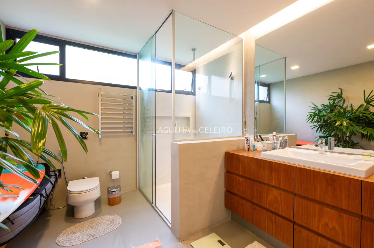 Lindo e moderno apartamento à venda em Moema. – 20525