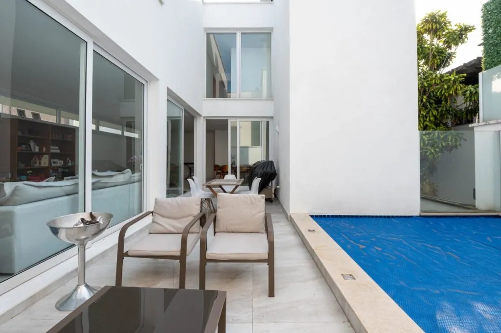 Casa contemporânea em condomínio no coração do Brooklin – 20575