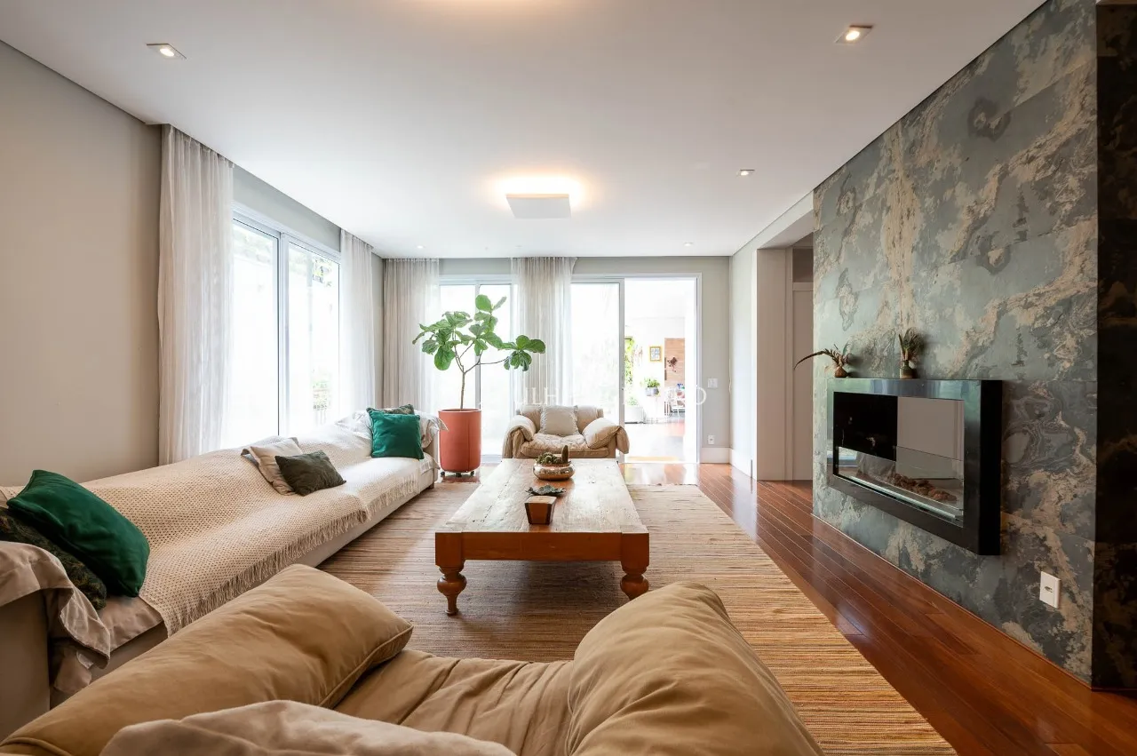 Casa com piscina para venda ou locação no Jardim Paulistano – 20597