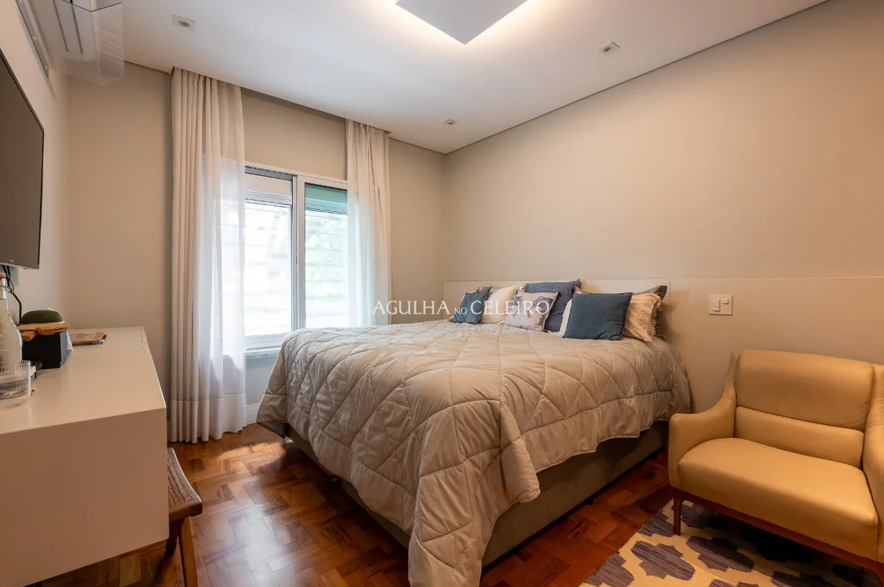 Casa com piscina para venda ou locação no Jardim Paulistano – 20597