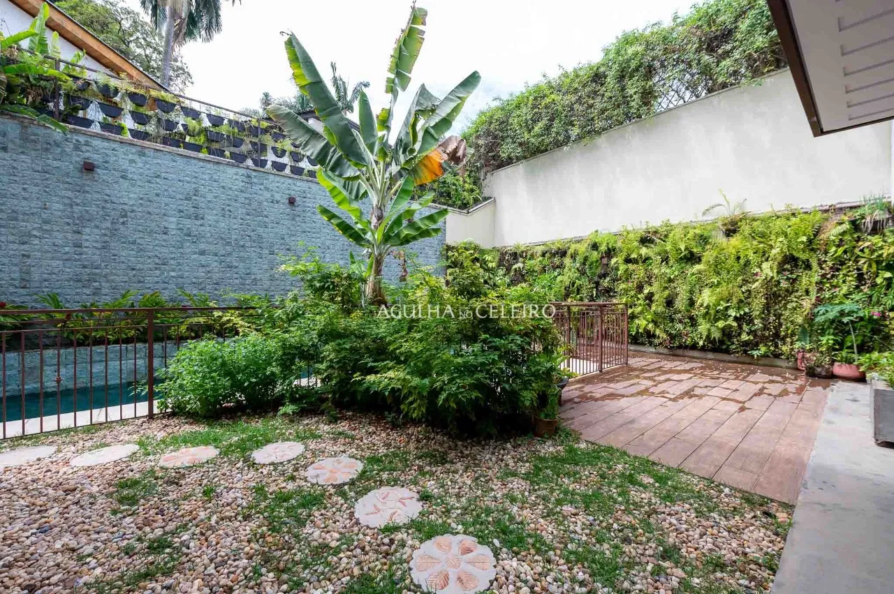 Casa com piscina para venda ou locação no Jardim Paulistano – 20597