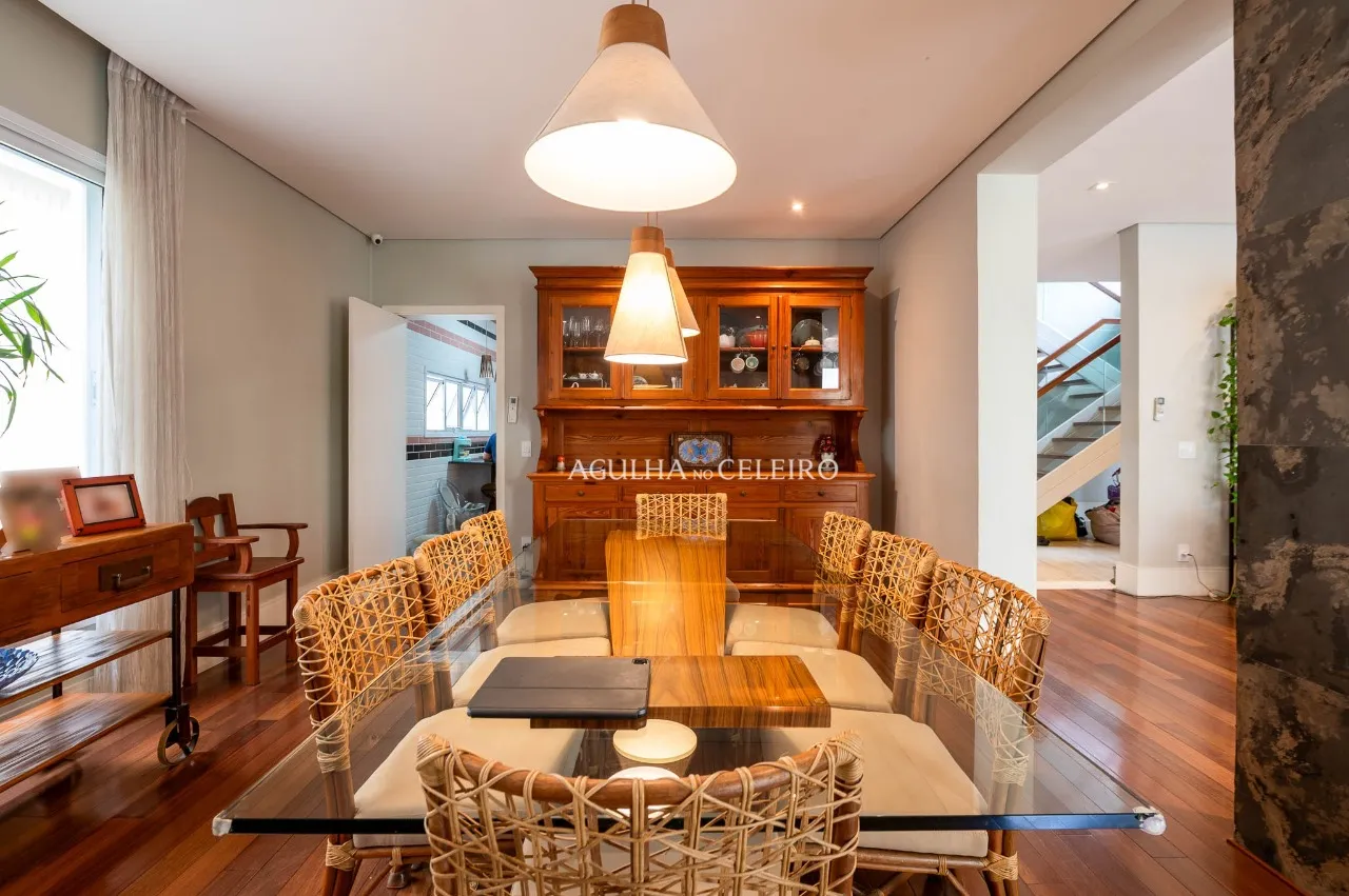 Casa com piscina para venda ou locação no Jardim Paulistano – 20597