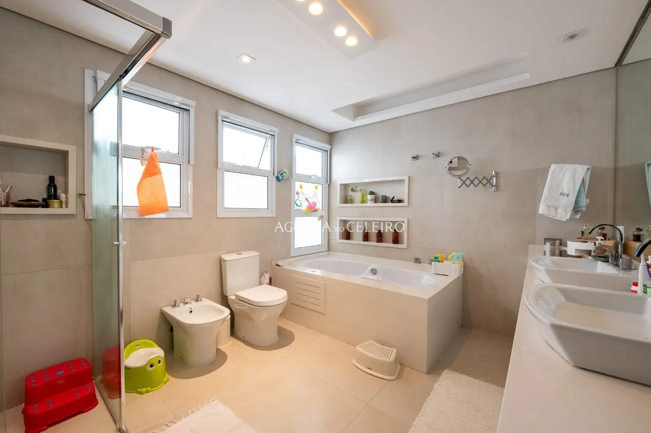 Casa com piscina para venda ou locação no Jardim Paulistano – 20597