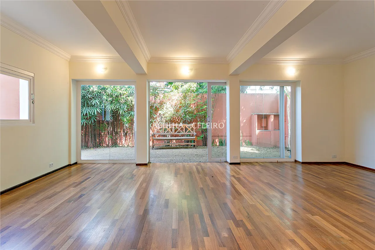 Casa Moderna para venda ou locação no Jardim Paulistano. – 20689