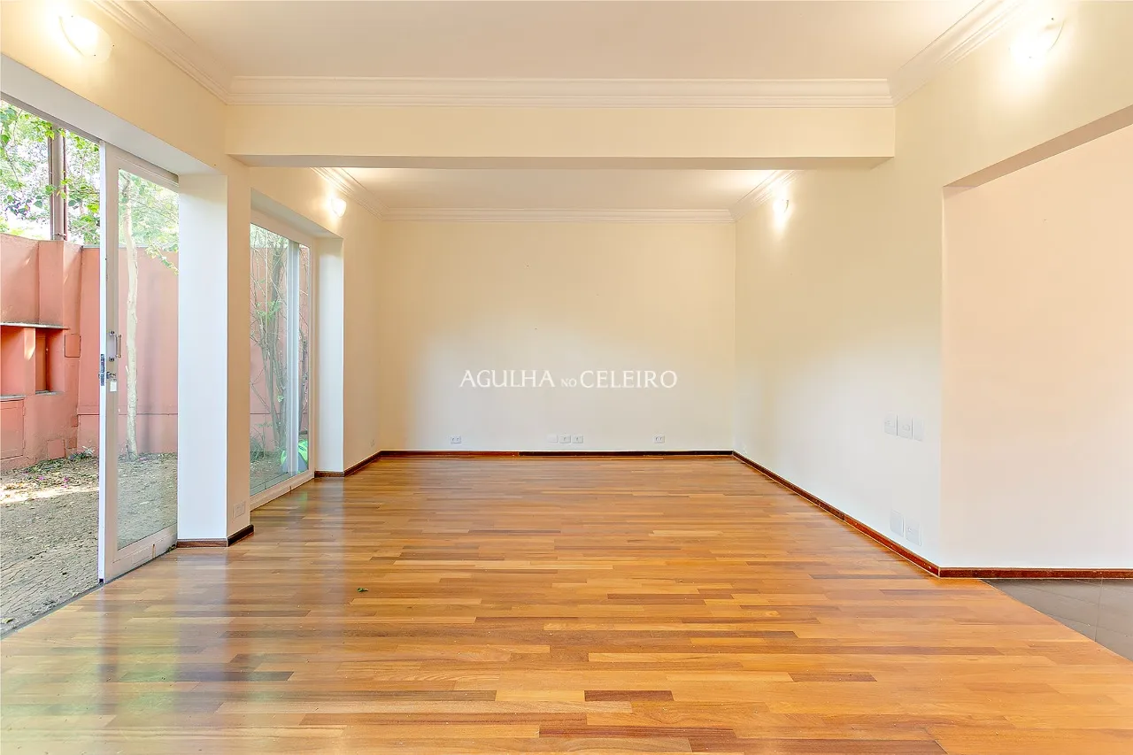 Casa Moderna para venda ou locação no Jardim Paulistano. – 20689