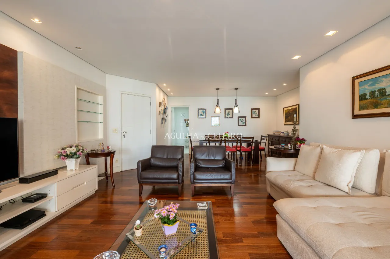 Apartamento com Varanda Gourmet em Condomínio com Lazer em Campo Belo. – 20700