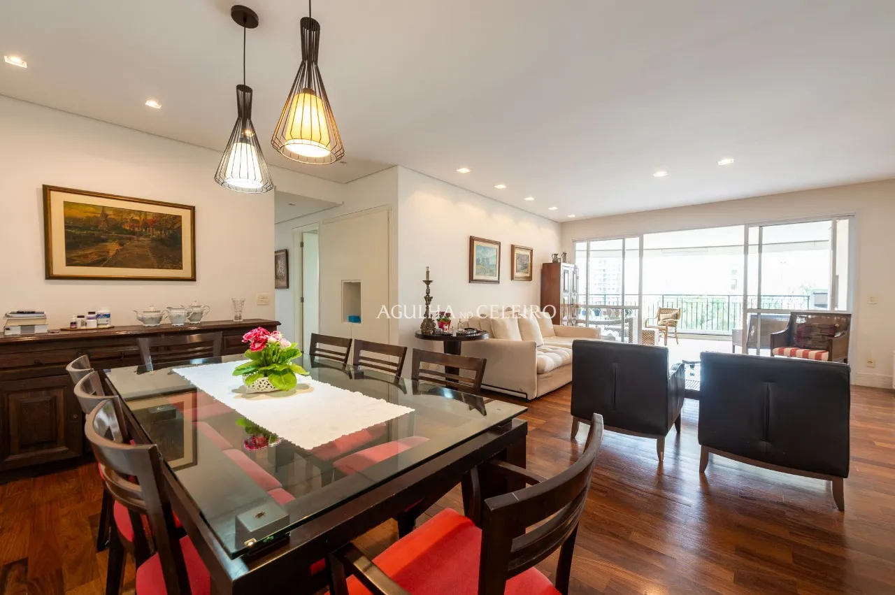 Apartamento com Varanda Gourmet em Condomínio com Lazer em Campo Belo. – 20700