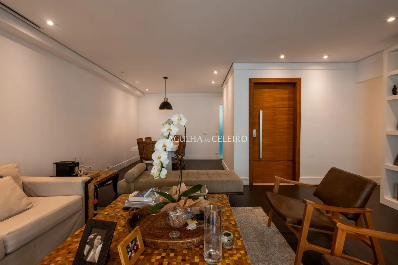 Apartamento descolado no coração de Moema. – 20776
