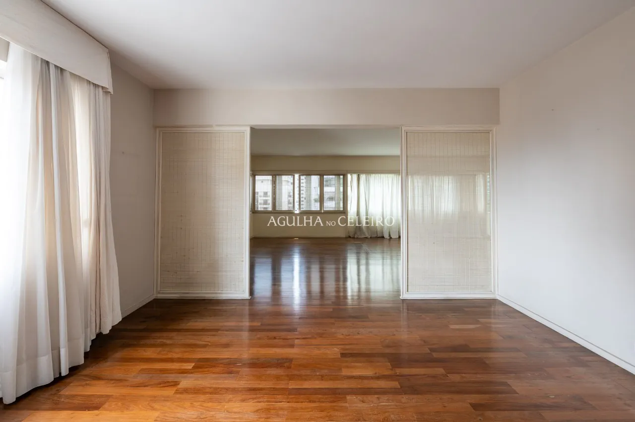 Charme e praticidade no coração dos Jardins – 20777