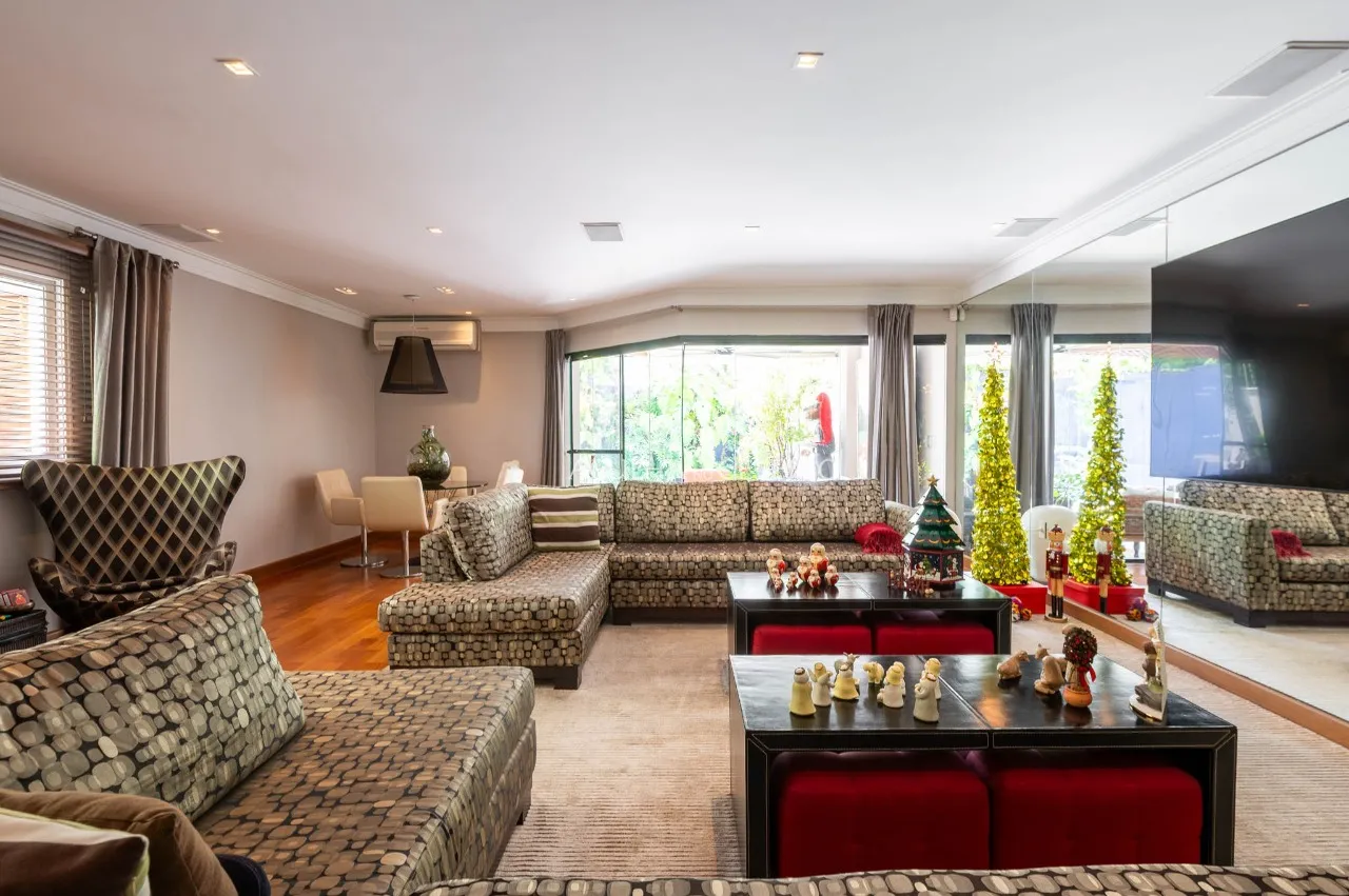 Casa de condomínio com piscina para alugar em Cidade Jardim – 20828