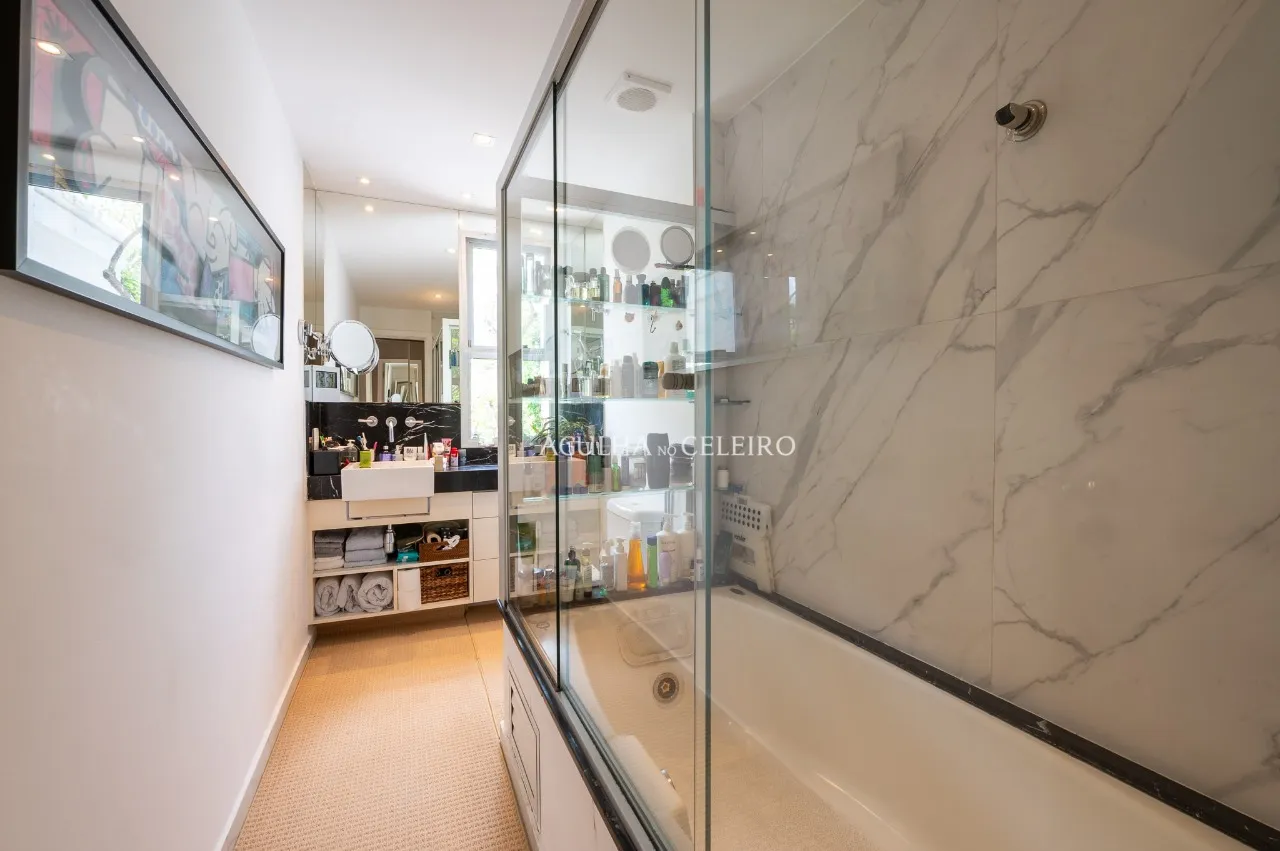 Casa de condomínio com piscina para alugar em Cidade Jardim – 20828