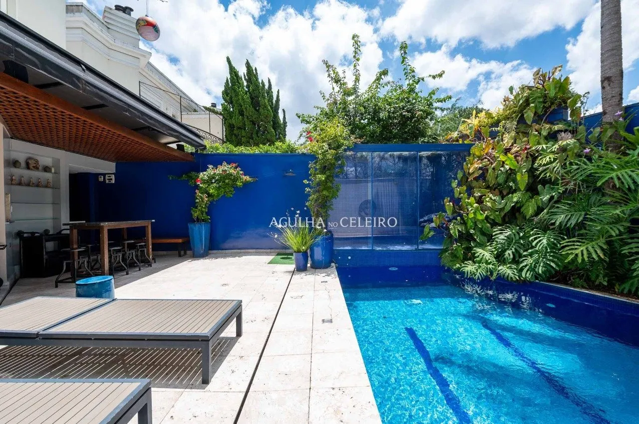 Casa de condomínio com piscina para alugar em Cidade Jardim – 20828