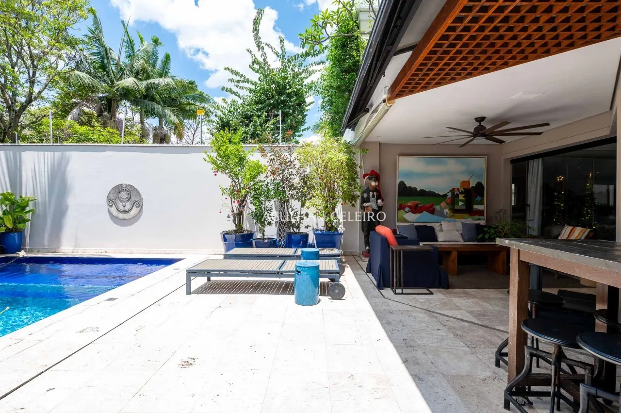 Casa de condomínio com piscina para alugar em Cidade Jardim – 20828