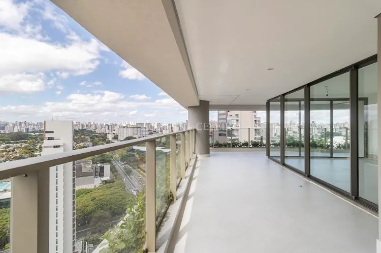 Apartamento novo com varanda gourmet à venda em Moema – 20836