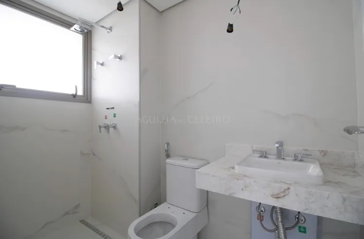 Apartamento novo com varanda gourmet à venda em Moema – 20836