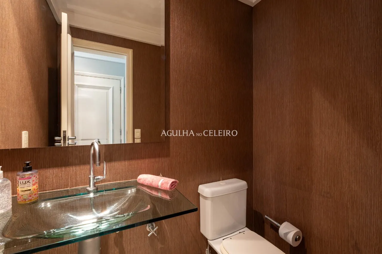 Charmoso apartamento neoclássico no Campo Belo – 20839