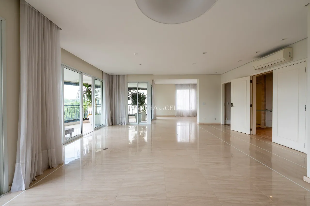 Apartamento de alto padrão em Moema com vista para Jardim Luzitania – 20855