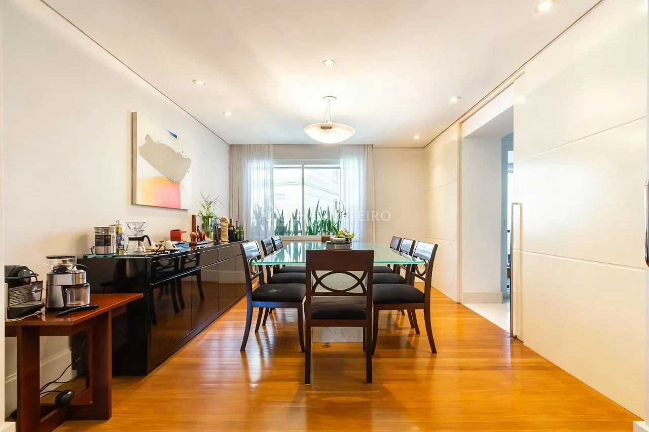 Apartamento à venda na Vila Nova Conceição. – 20858