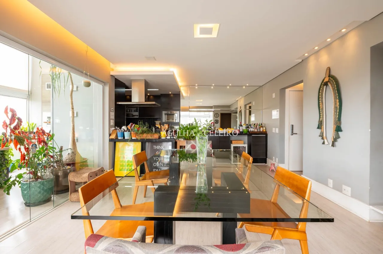 Apartamento em excelente localização no Campo Belo – 20867