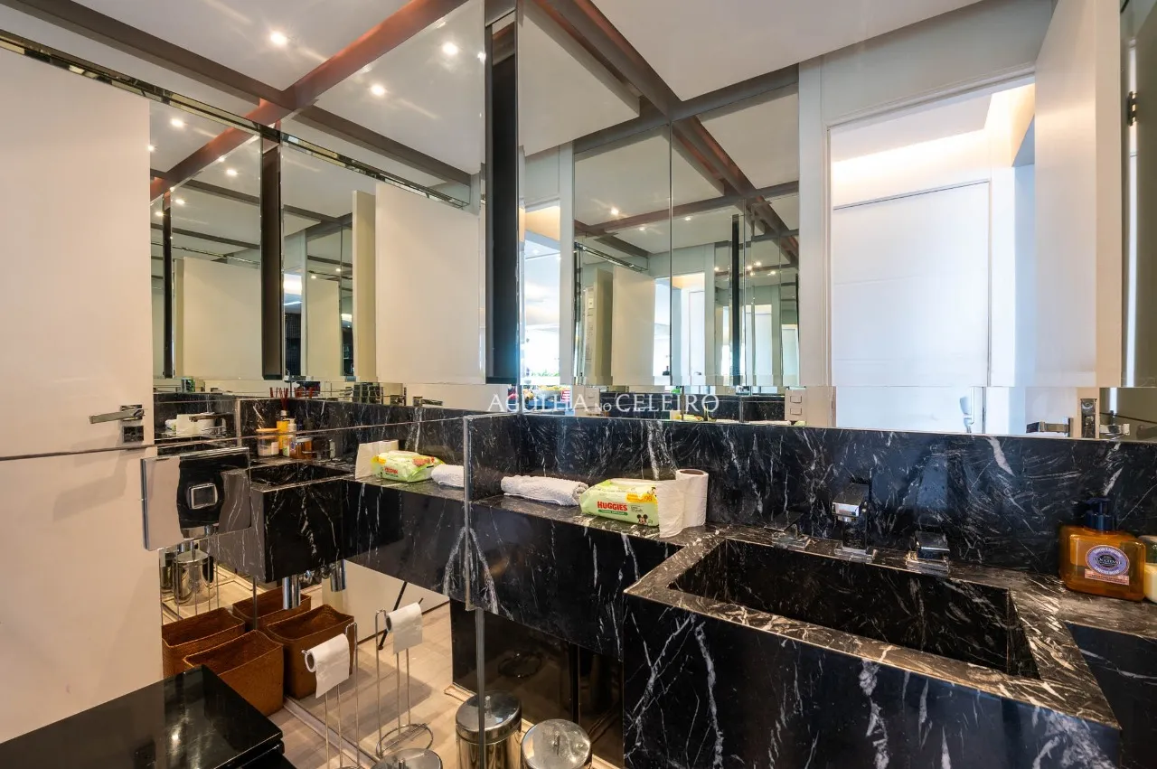 Apartamento em excelente localização no Campo Belo – 20867