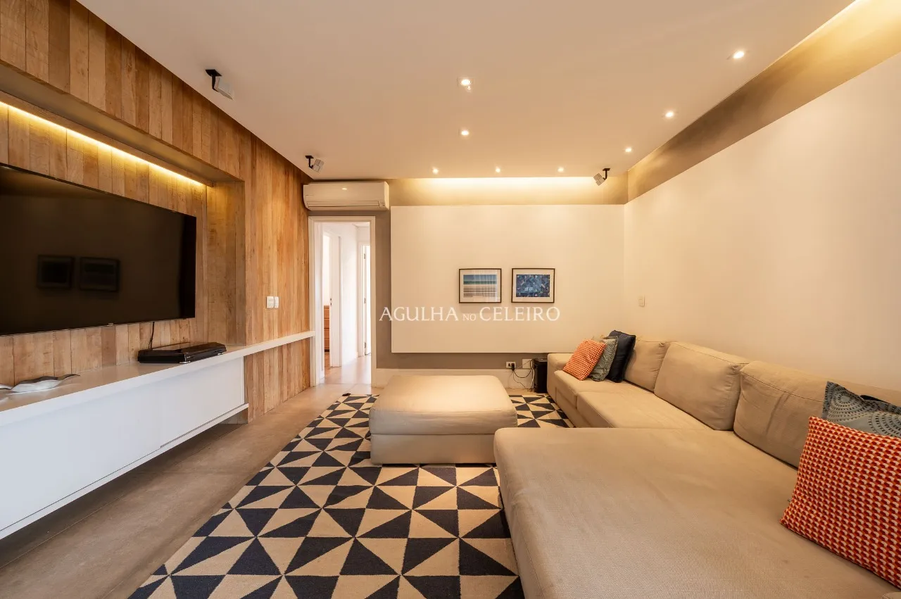 Apartamento em prédio desejado na Vila Olímpia – 20872