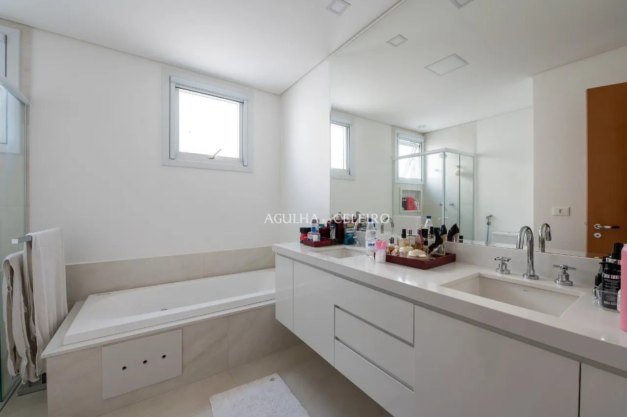 Casa em Condomínio diferenciada com vista para a copa das árvores no Brooklin – 20884