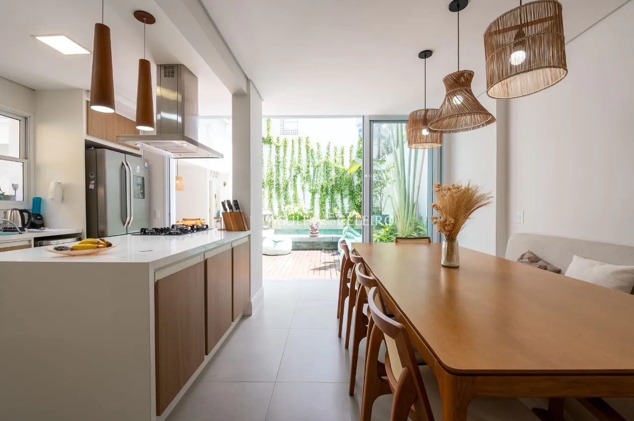 Casa de Vila charmosa à venda no Jardim Paulista. – 20894