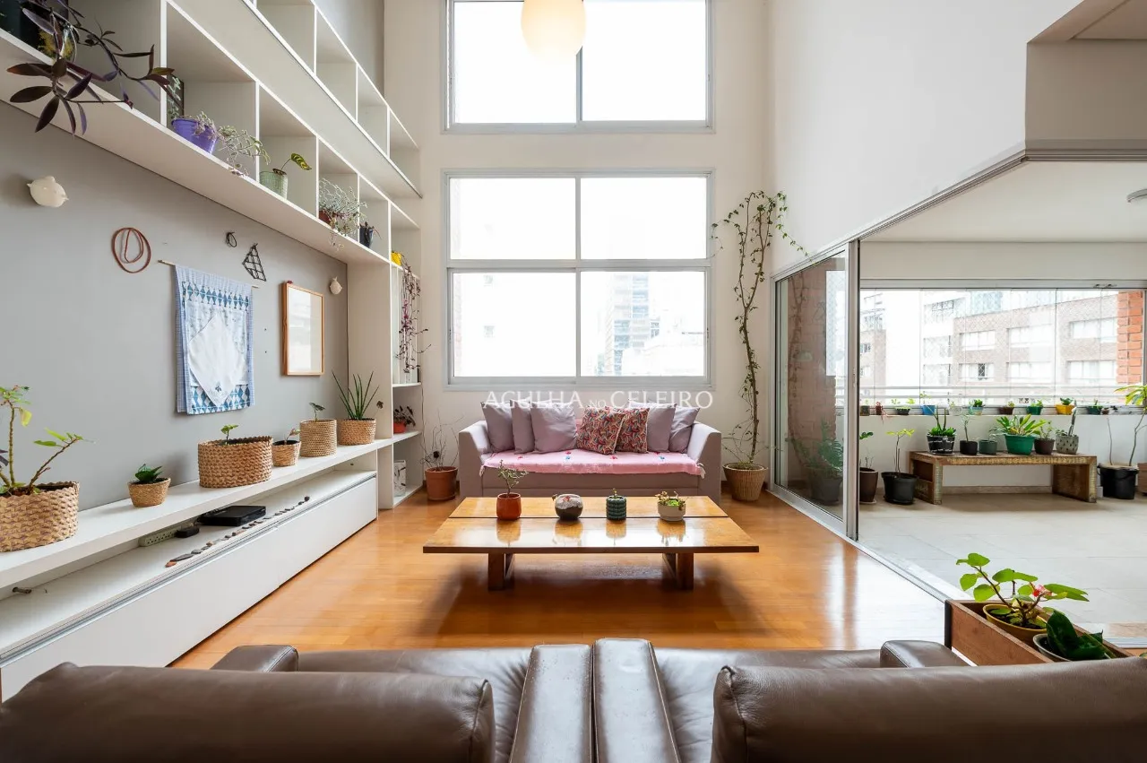 Magnífico duplex, que combina elegância e conforto de forma inigualável. – 20902