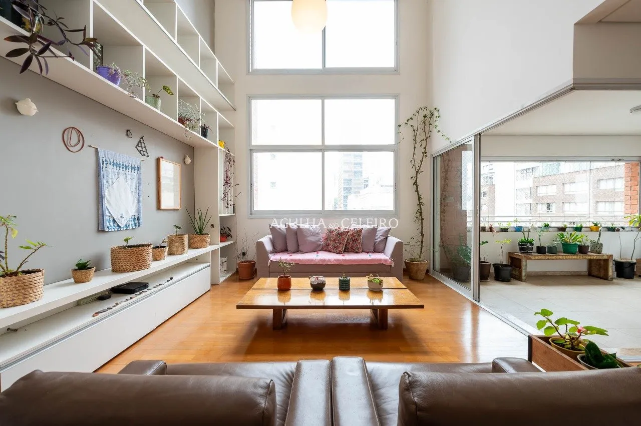 Magnífico duplex, que combina elegância e conforto de forma inigualável. – 20902