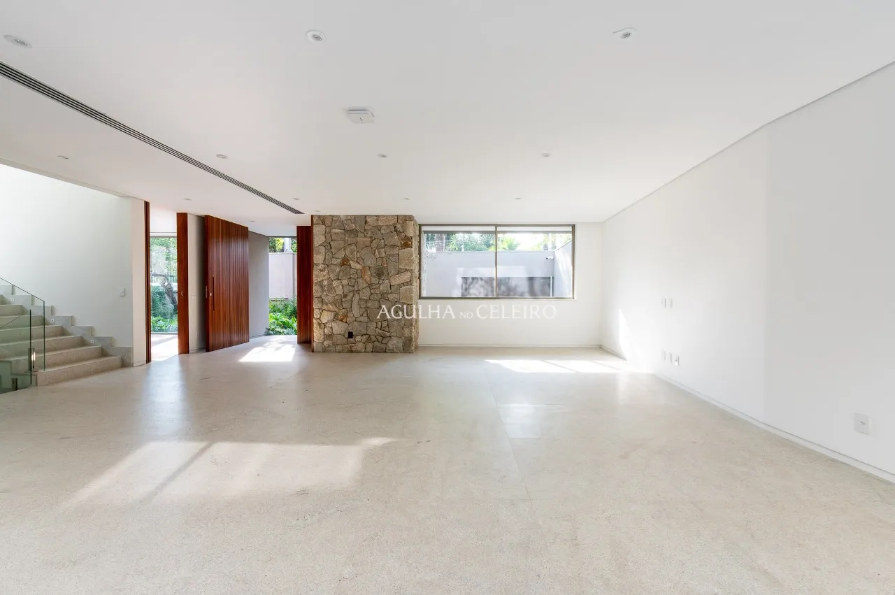 Casa à venda no Jardim América pronta para construir sua história. – 20925