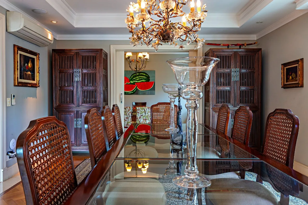 Apartamento com vista permanente para o Parque do Povo – 20926