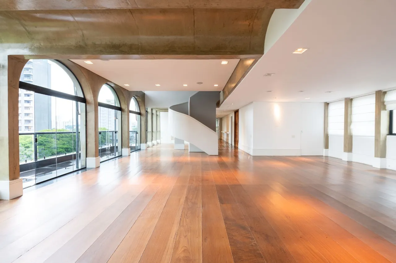 Apartamento duplex à venda em Moema – 20942