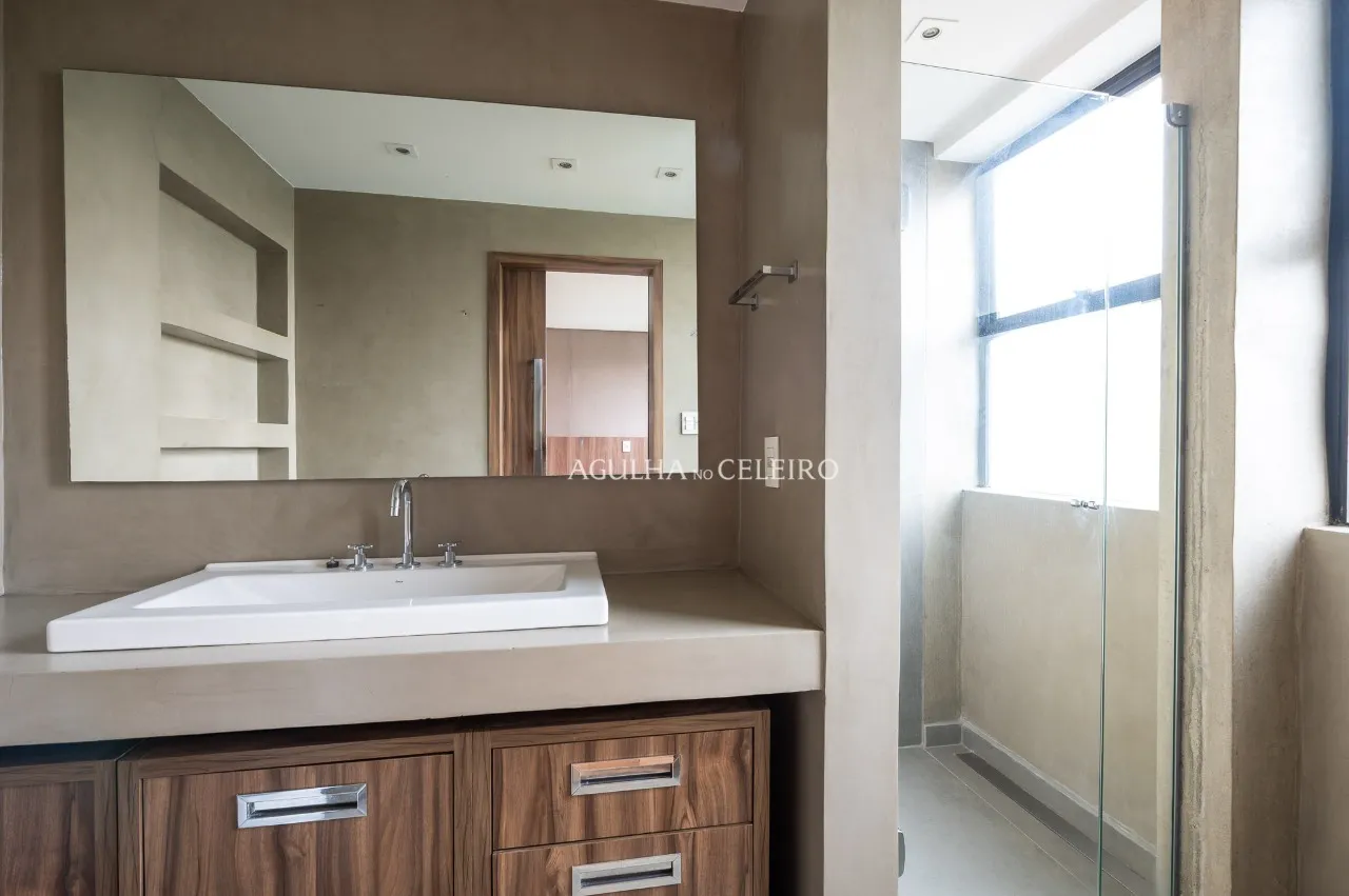 Apartamento duplex à venda em Moema – 20942