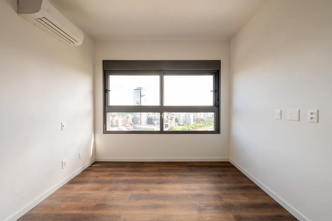 Apartamento novo em folha no Real Parque. – 21032