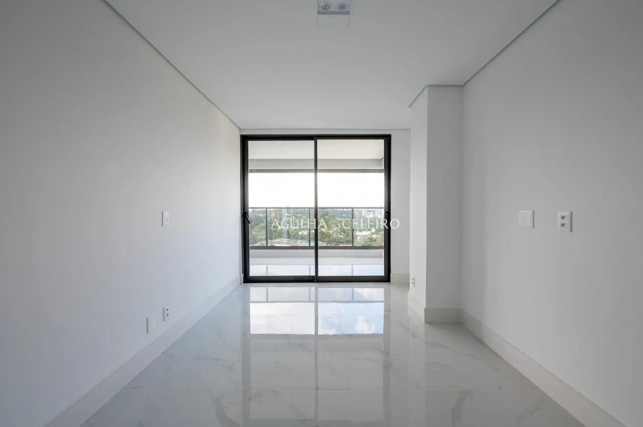 Apartamento novo em folha no Real Parque. – 21032